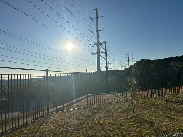 $2,499 | 119 Ave Ventana, San Antonio, TX 78256
