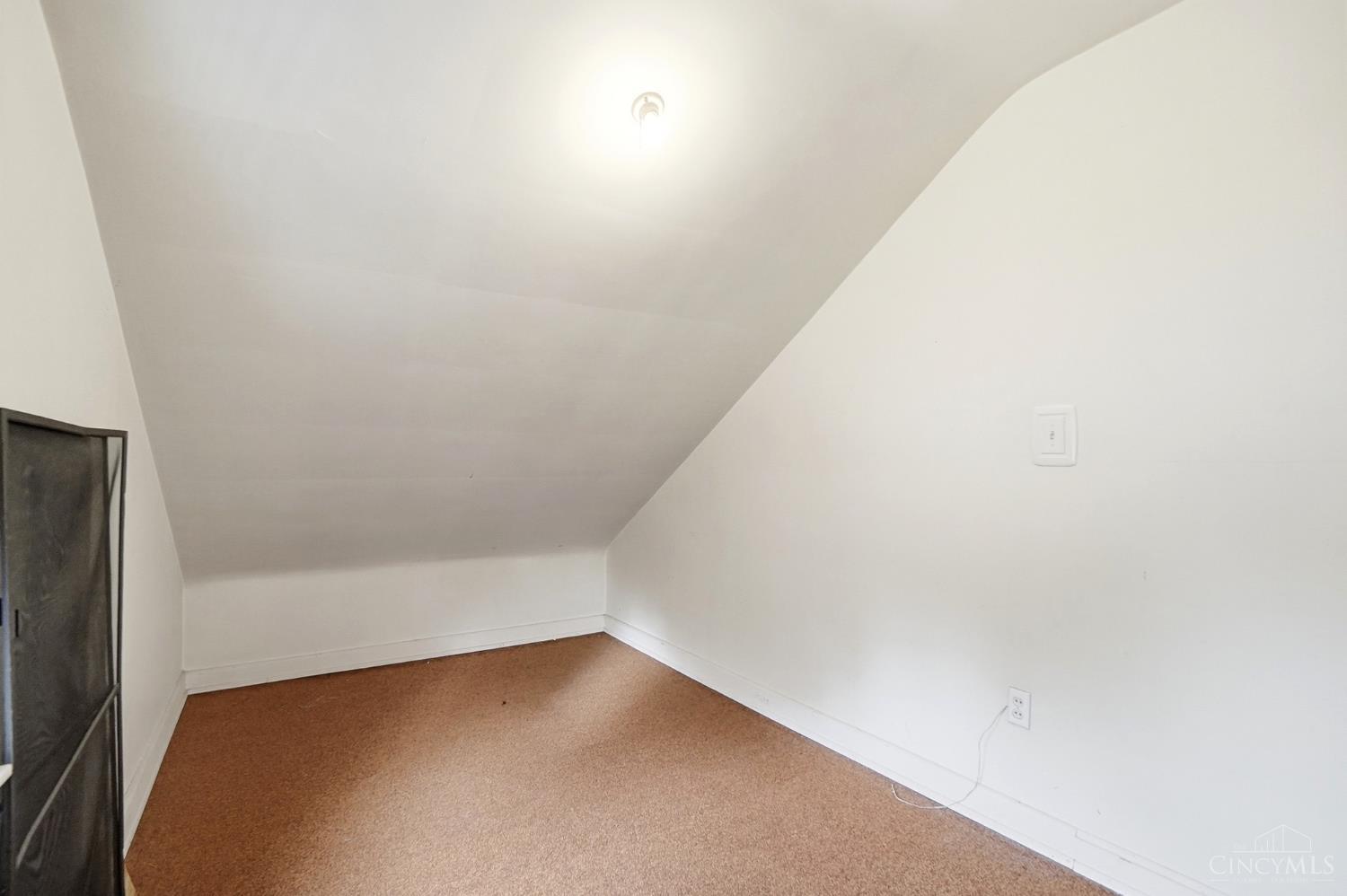 2965 Jessup Road Cincinnati, OH 45239 - Photo 37 of 50
