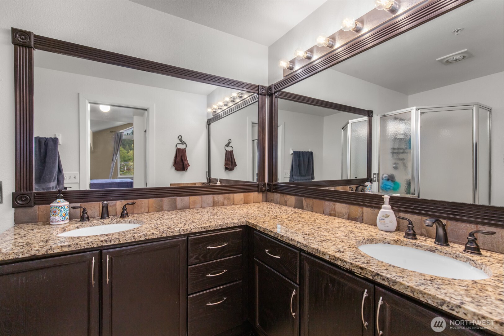 15809 Waynita Way Northeast, Unit G204 Bothell, WA 98011 - Photo 20 of 40