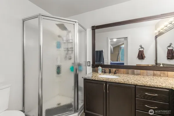 $450,000 | 15809 Waynita Way Northeast, Unit G204, Bothell, WA 98011
