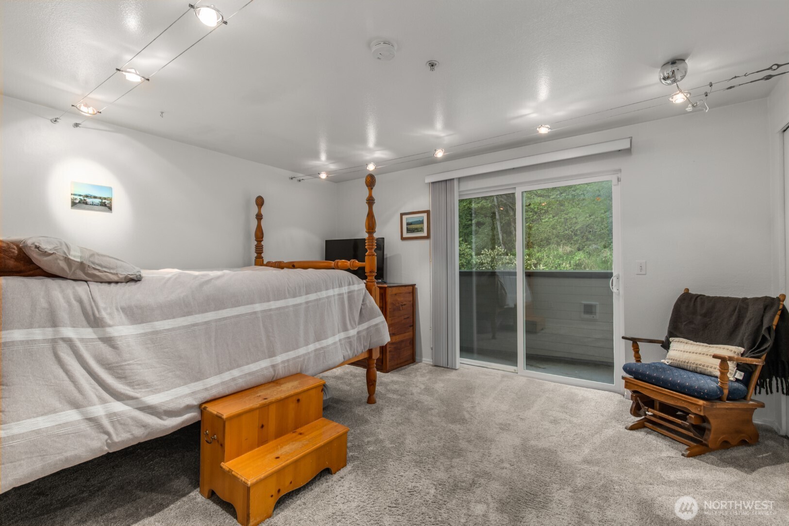 15809 Waynita Way Northeast, Unit G204 Bothell, WA 98011 - Photo 22 of 40