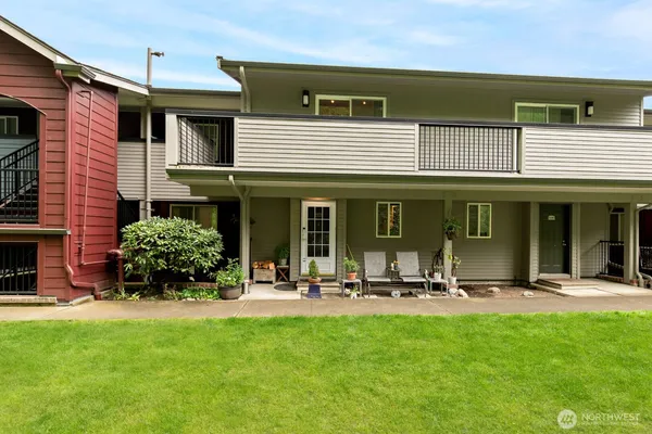 $450,000 | 15809 Waynita Way Northeast, Unit G204, Bothell, WA 98011