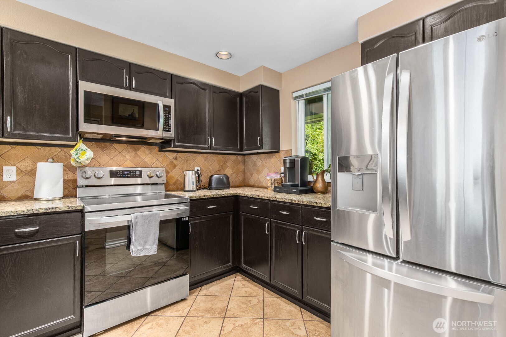 15809 Waynita Way Northeast, Unit G204 Bothell, WA 98011 - Photo 6 of 40