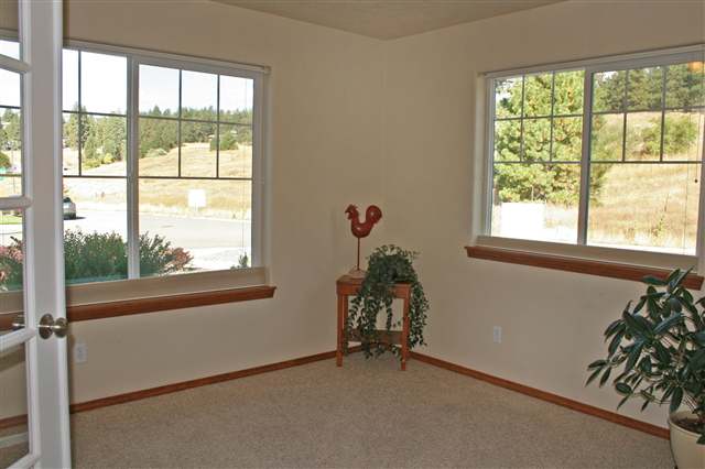 5126 North Boeing Road Spokane, WA 99206 - Photo 7 of 9