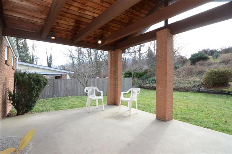 437 Ridgemont Drive Pittsburgh, PA 15220 - Photo 15 of 19 Gallery Image 15