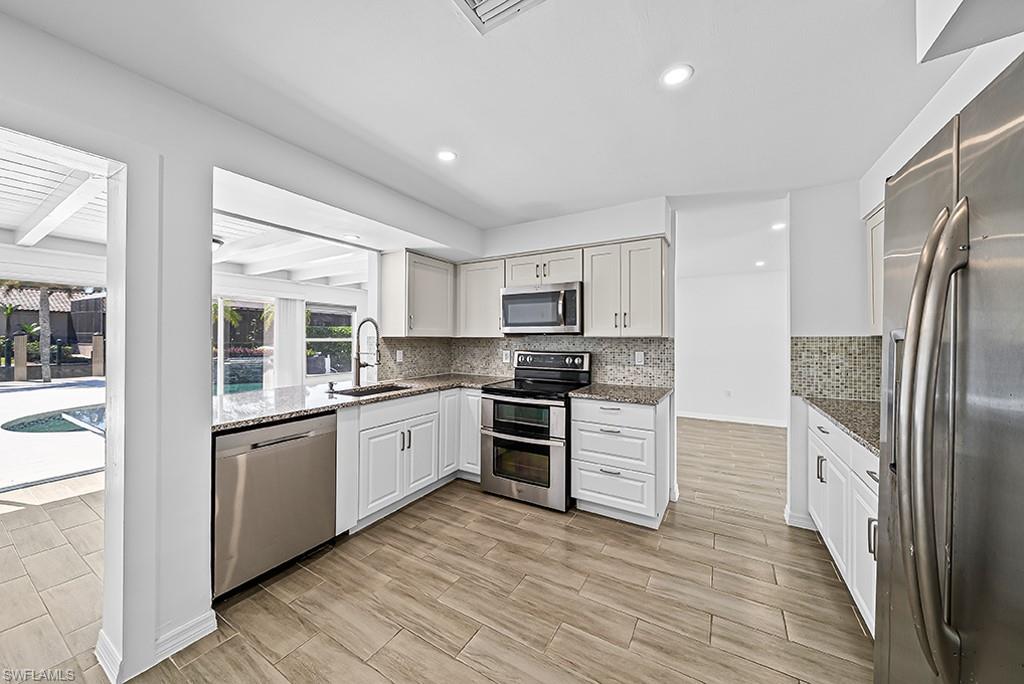 2175 Shad Court Naples, FL 34102 - Photo 25 of 40