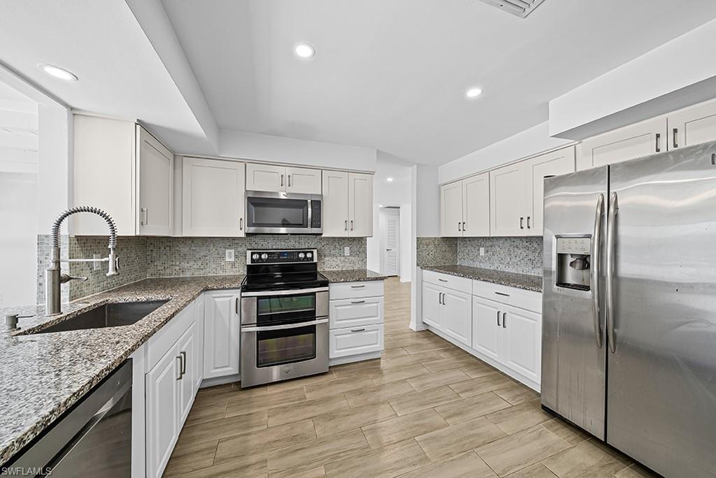 2175 Shad Court Naples, FL 34102 - Photo 26 of 40