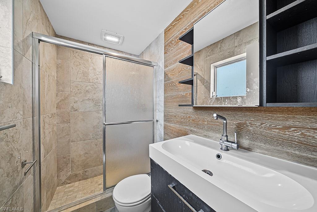 2175 Shad Court Naples, FL 34102 - Photo 29 of 40