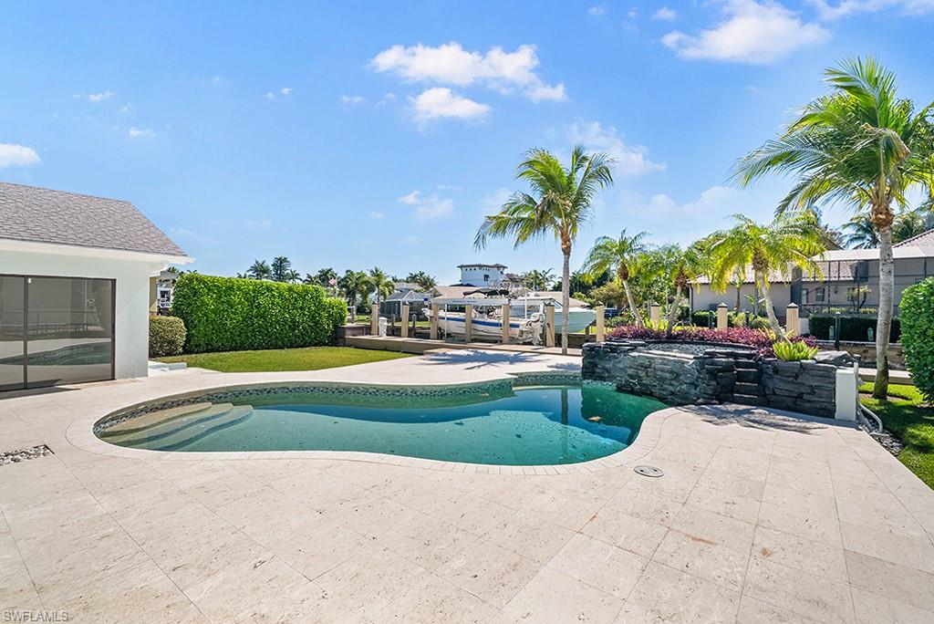 2175 Shad Court Naples, FL 34102 - Photo 34 of 40