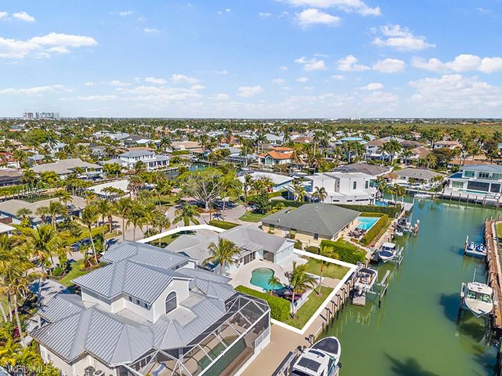 2175 Shad Court Naples, FL 34102 - Photo 4 of 40