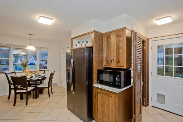 $340,000 | 32 Lindsay Road, Springfield, MA 01128