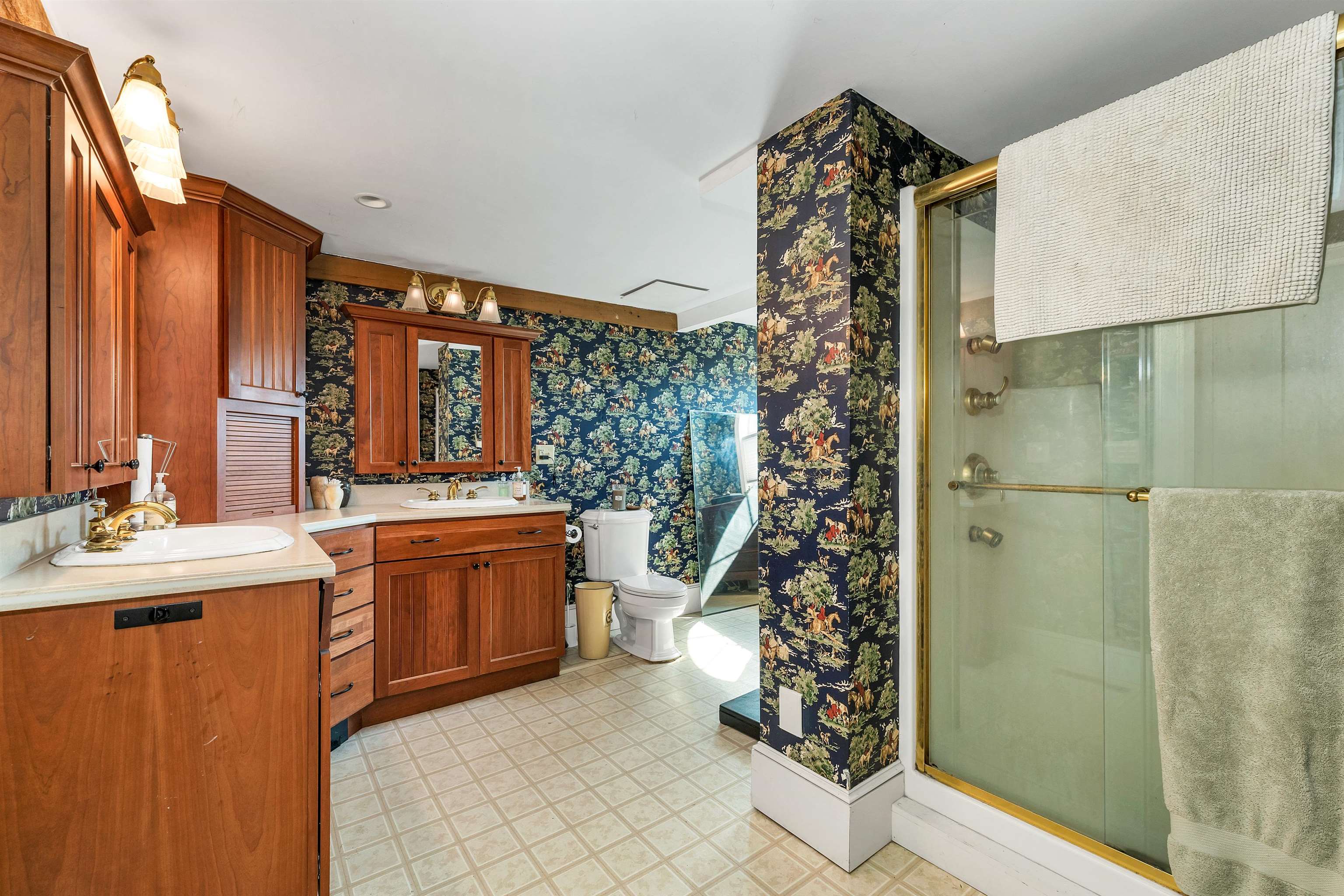 251 Wentworth Road Brookfield, NH 03872 - Photo 19 of 60