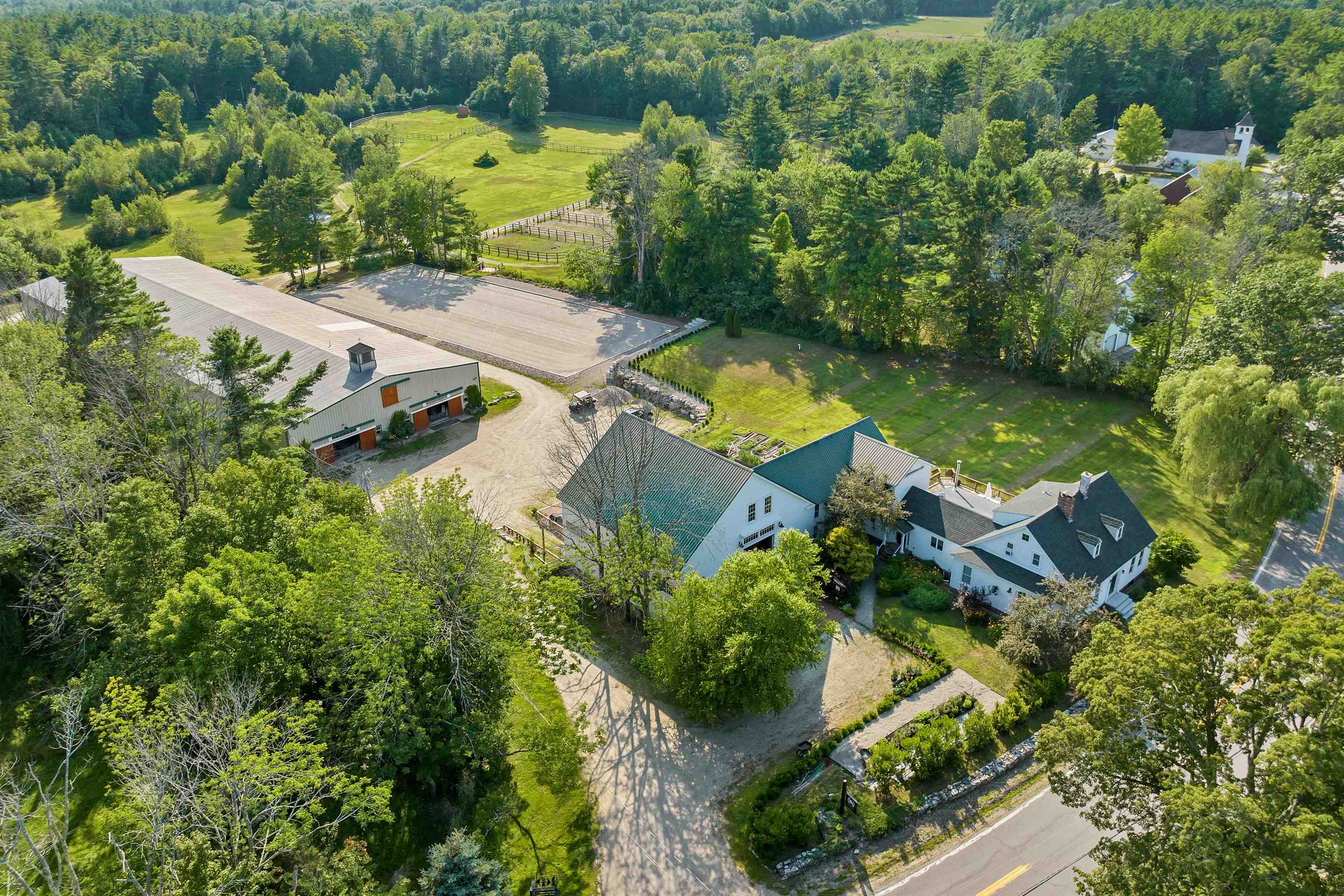 251 Wentworth Road Brookfield, NH 03872 - Photo 31 of 60