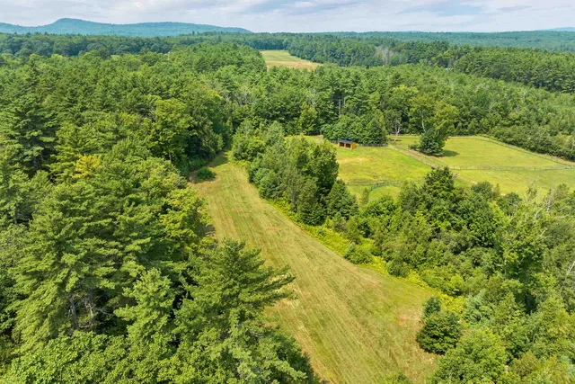 $2,500,000 | 251 Wentworth Road, Brookfield, NH 03872