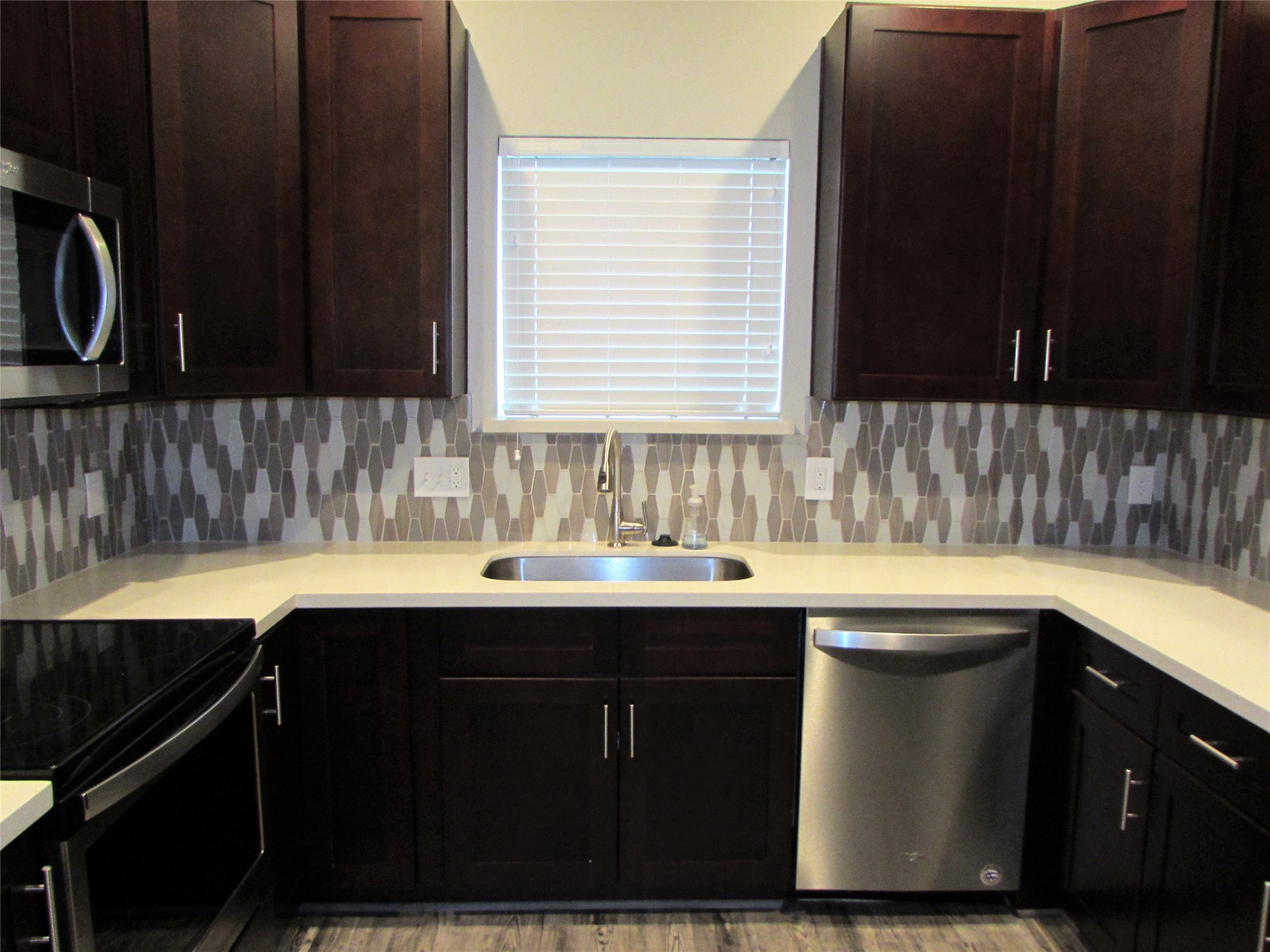 3249 Dixie Drive, Unit A Houston, TX 77021 - Photo 10 of 50