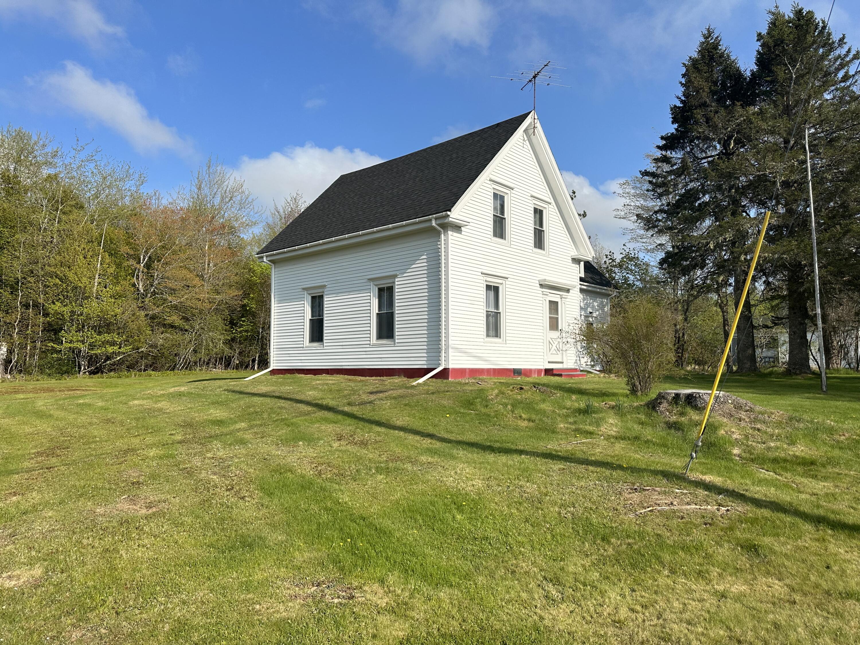 348 Marshville Road Harrington, ME 04643 - Photo 4 of 52 IMG_7009