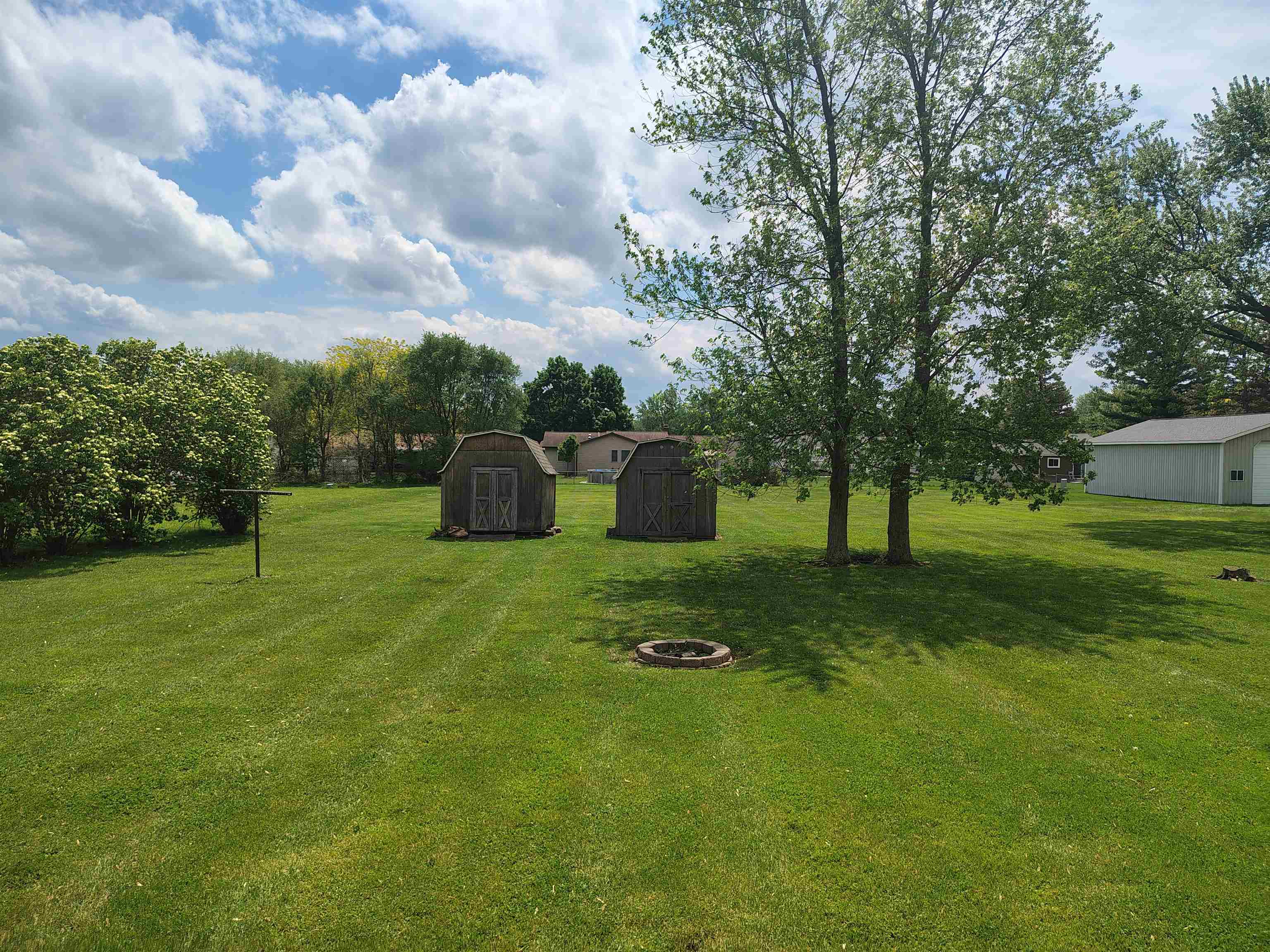 9485 Miller Road Swartz Creek, MI 48473 - Photo 2 of 10