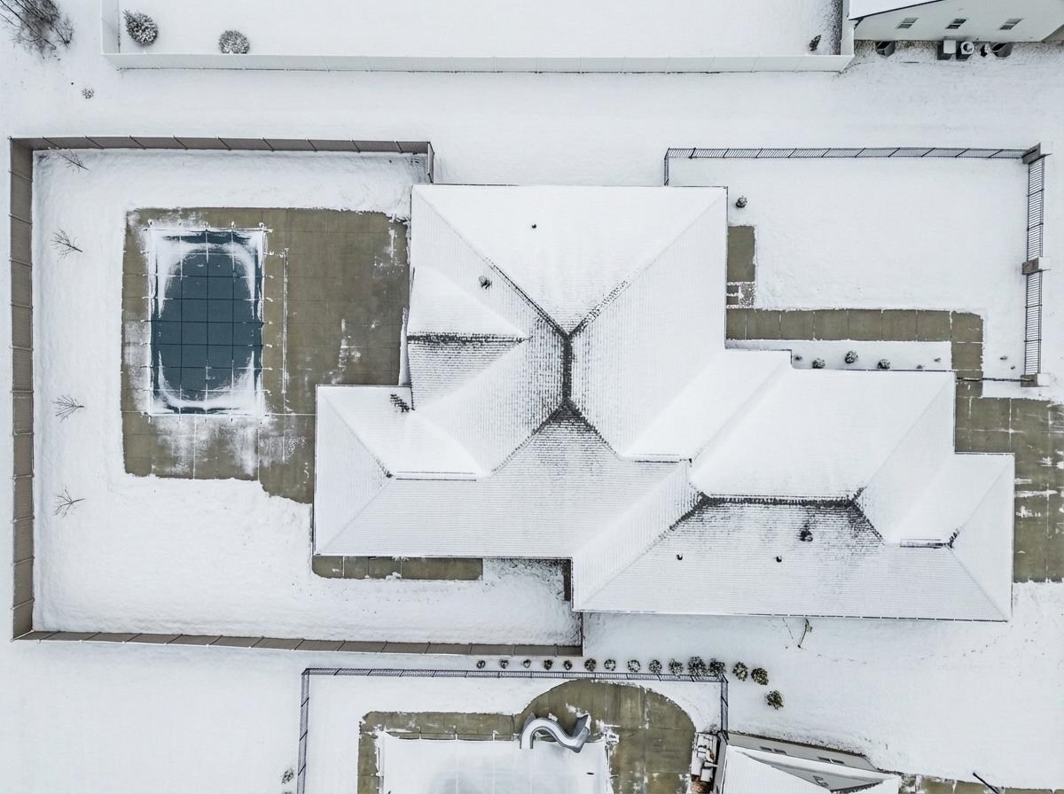 2448 Riddle Court De Pere, WI 54115 - Photo 6 of 78