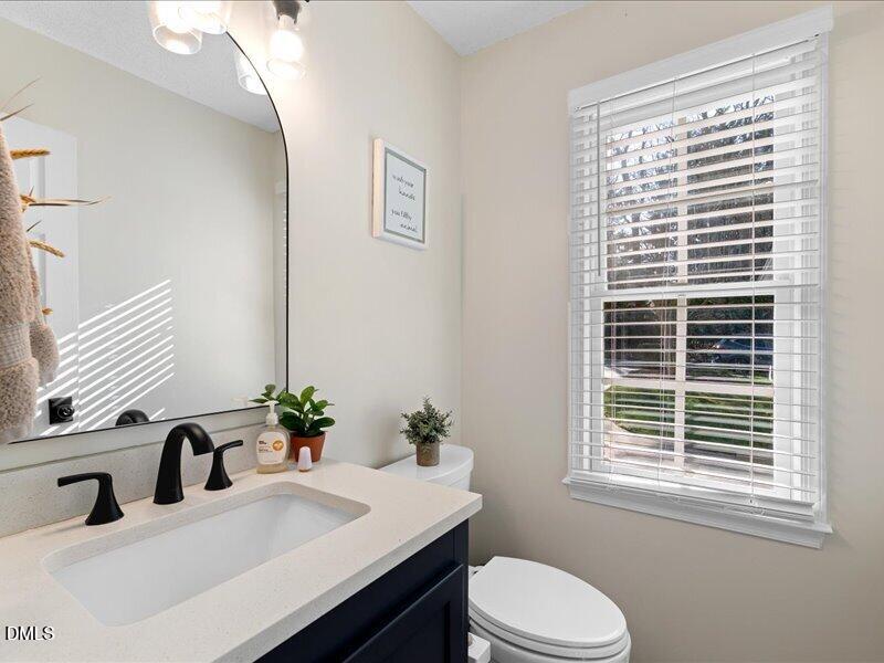 8625 Vanburgh Court Raleigh, NC 27615 - Photo 15 of 42 15-8625 Vanburgh Ct_3303