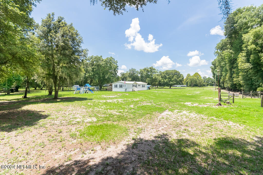 141 Brock Road Florahome, FL 32140 - Photo 23 of 67 006