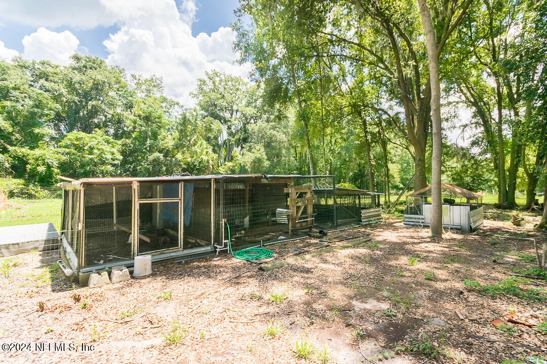 141 Brock Road Florahome, FL 32140 - Photo 49 of 67 044