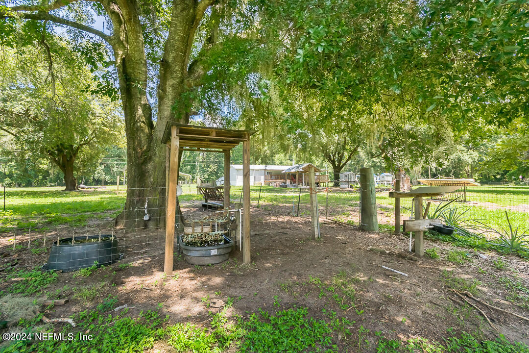 141 Brock Road Florahome, FL 32140 - Photo 50 of 67 045