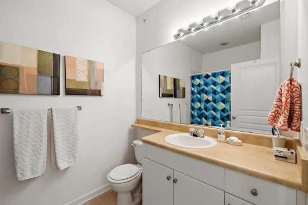 $1,995 | 100 Bucksley Lane, Unit 306, Charleston, SC 29492