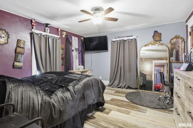 $218,000 | 353 East 4th Avenue, Woodhull, IL 61490