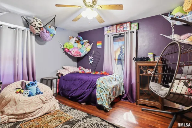 $218,000 | 353 East 4th Avenue, Woodhull, IL 61490