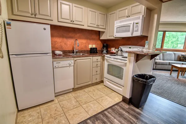 $20,000 | 90 Loon Mountain Road, Unit 865C, Lincoln, NH 03251