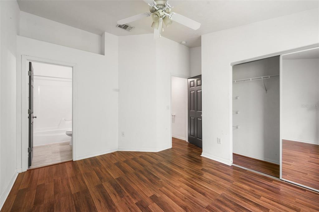 3970 Southwest 20th Avenue, Unit 904 Gainesville, FL 32607 - Photo 18 of 23 Gallery Image 18