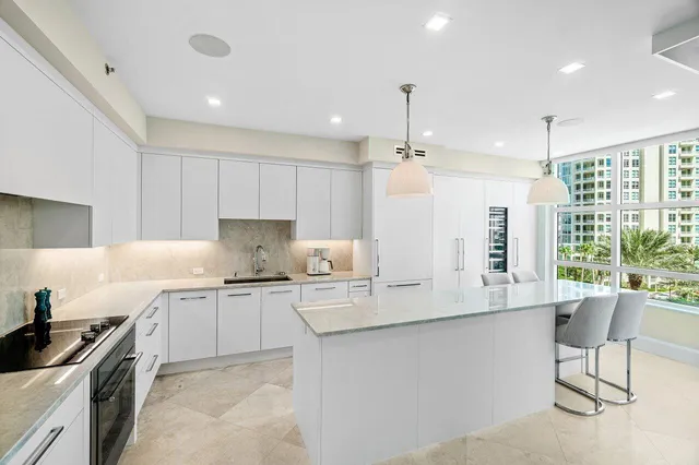 $1,965,000 | 3720 South Ocean Boulevard, Unit 603, Highland Beach, FL 33487