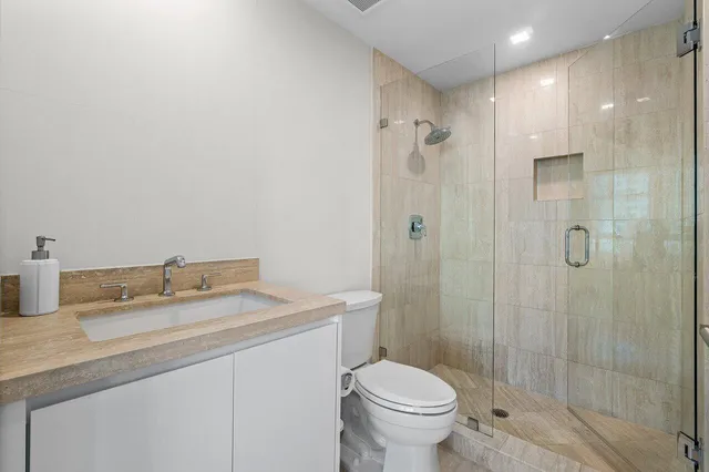 $1,965,000 | 3720 South Ocean Boulevard, Unit 603, Highland Beach, FL 33487