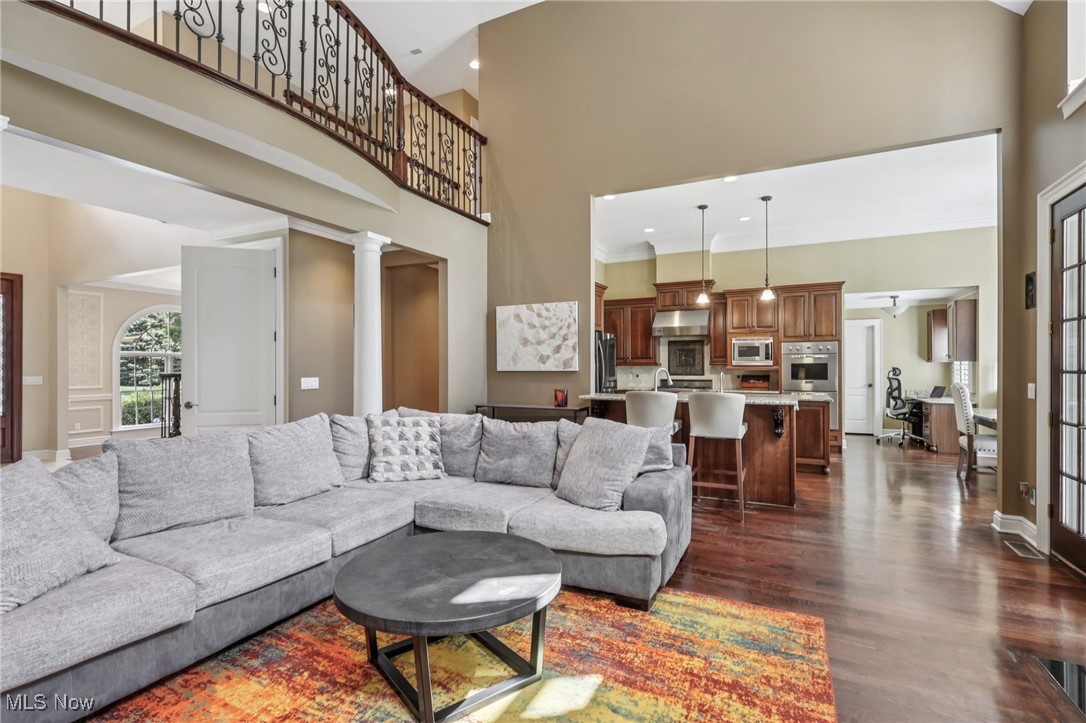 38430 Chardon Road Willoughby, OH 44094 - Photo 9 of 49 Gallery Image 9