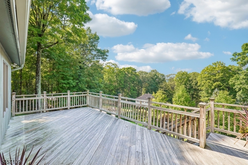 9 Ross Road Stanhope, NJ 07874 - Photo 8 of 41 Gallery Image 8