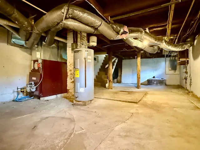 $326,000 | 516 Hall Street, Bow, NH 03304