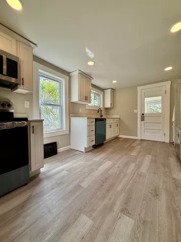 $326,000 | 516 Hall Street, Bow, NH 03304