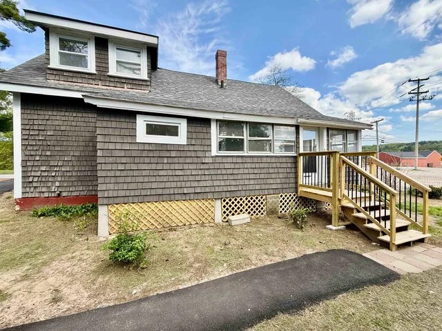 $326,000 | 516 Hall Street, Bow, NH 03304