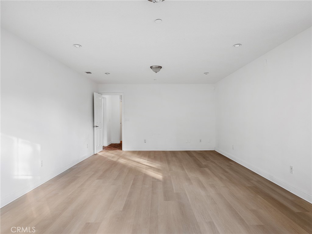 8135 Winmar Road Hesperia, CA 92344 - Photo 29 of 52 a view of an empty room