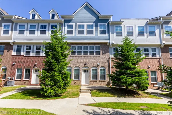$2,950 | 57 Kaprol Drive, Troy, MI 48098