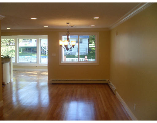 18 Plymouth Road Peabody, MA 01960 - Photo 8 of 25 Gallery Image 8