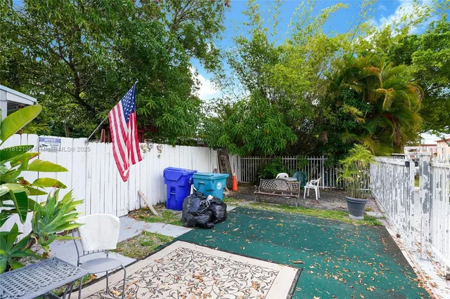 $699,000 | 901 Southwest 34th Avenue, Miami, FL 33135