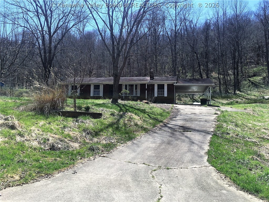 435 Joyce Road Scott Depot, WV 25560 - Photo 2 of 17 Gallery Image 2