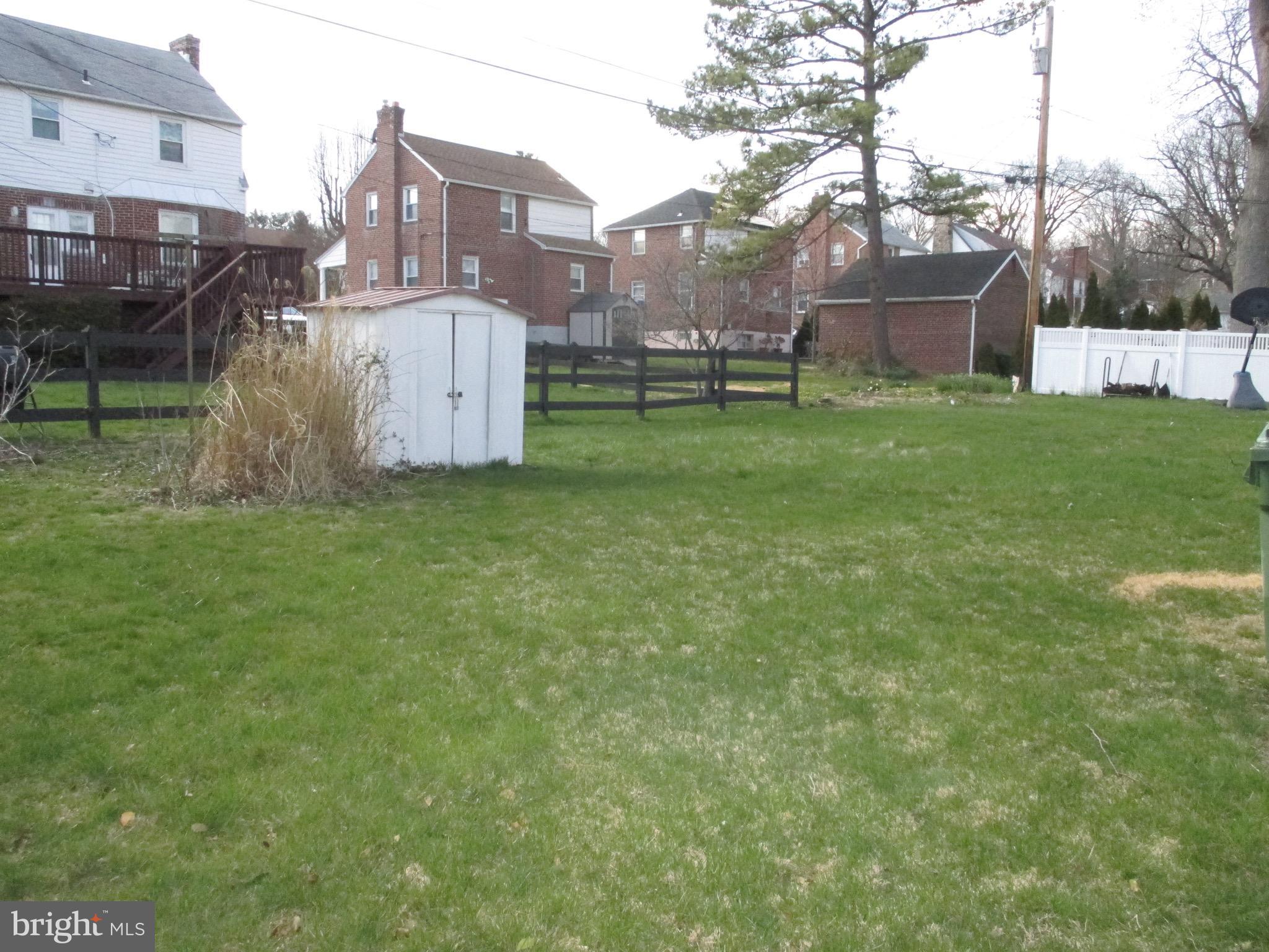 716 Dorchester Road Baltimore, MD 21229 - Photo 20 of 20 a view of a field
