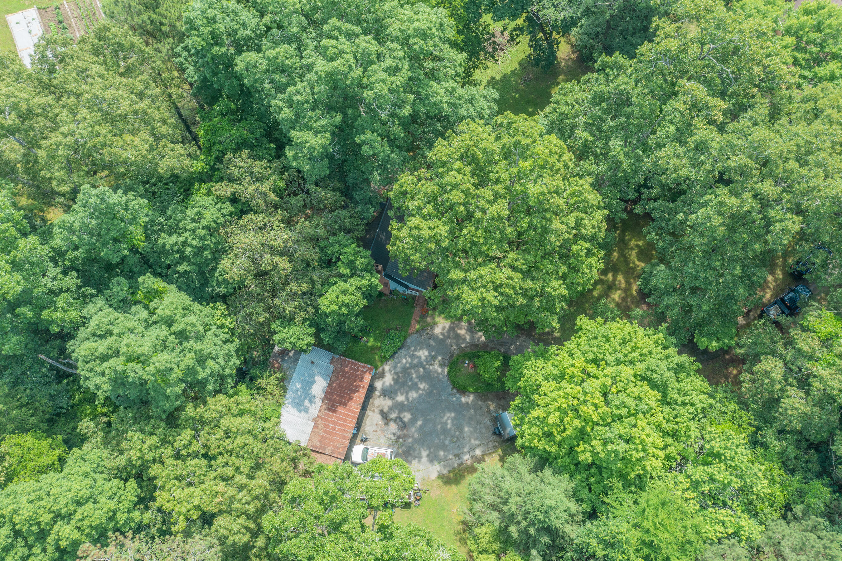 9527 East Brainerd Road Chattanooga, TN 37421 - Photo 40 of 52 9527 E Brainerd Aerial HD-8