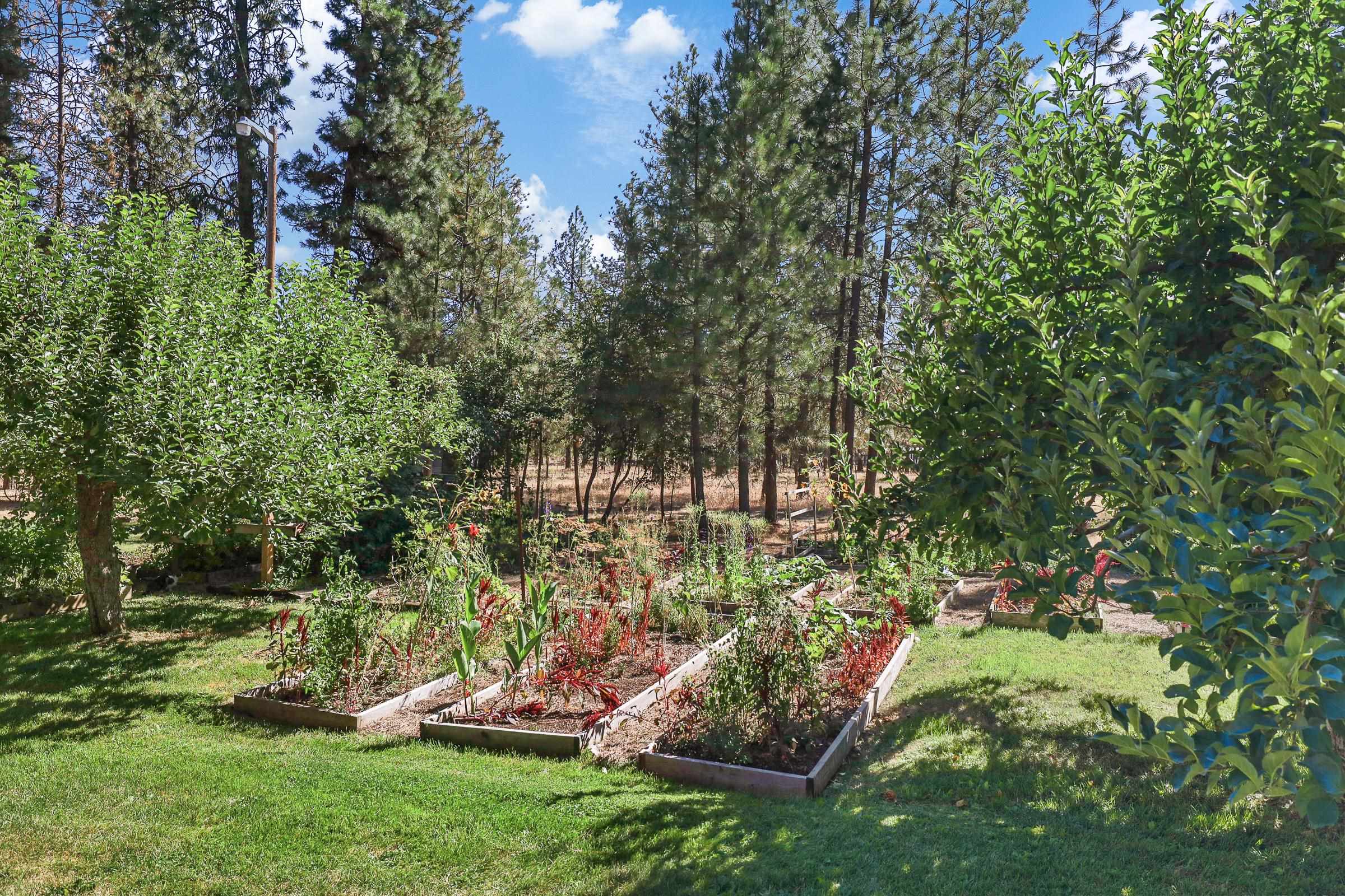26121 West Tucker Prairie Road Cheney, WA 99004 - Photo 36 of 45