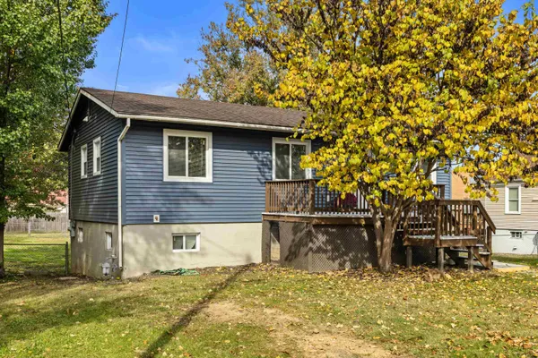 $350,000 | 421 North Charlotte Avenue, Waynesboro, VA 22980