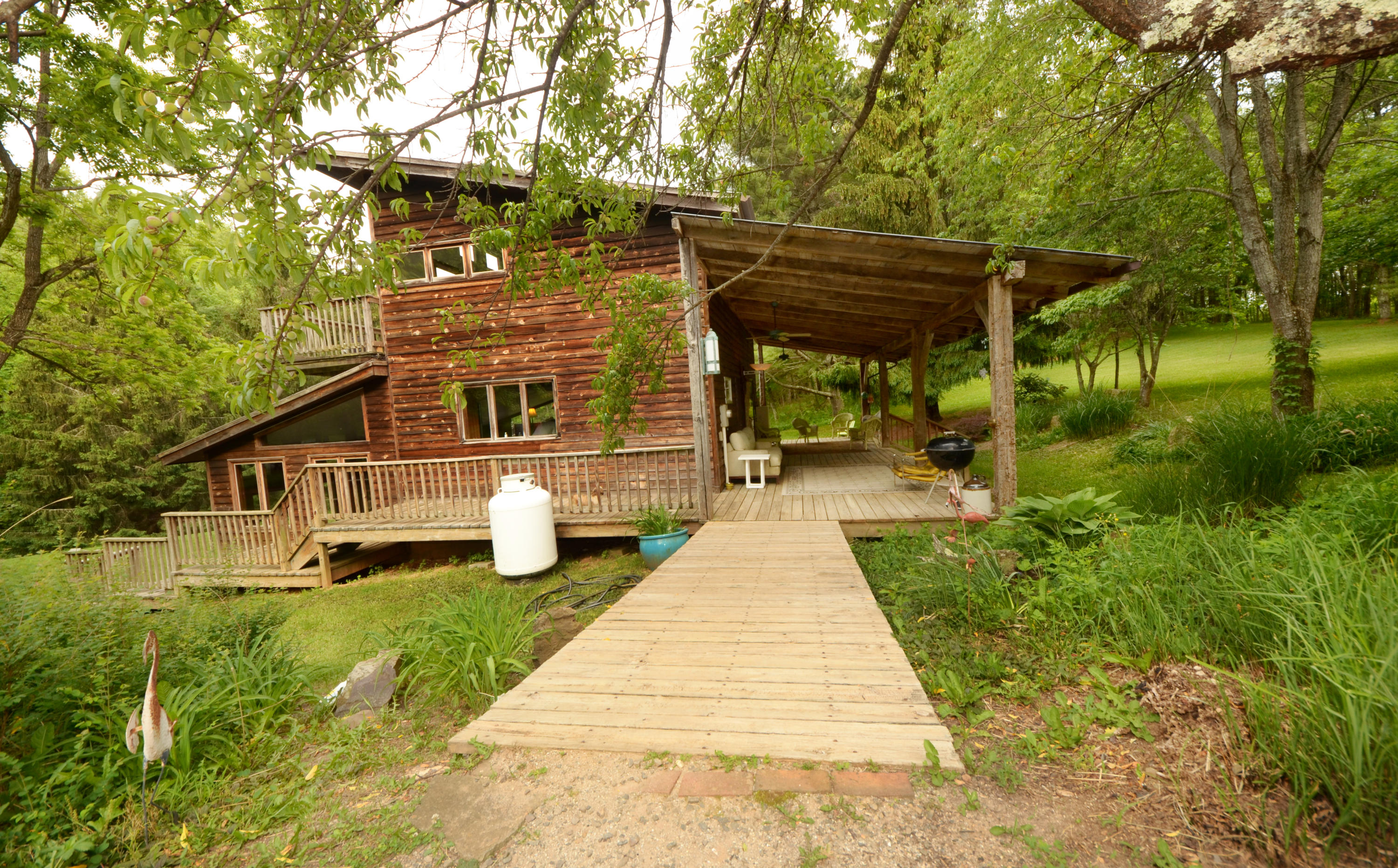 1687 Merifield Road Northwest Willis, VA 24380 - Photo 2 of 33 DSC_0021