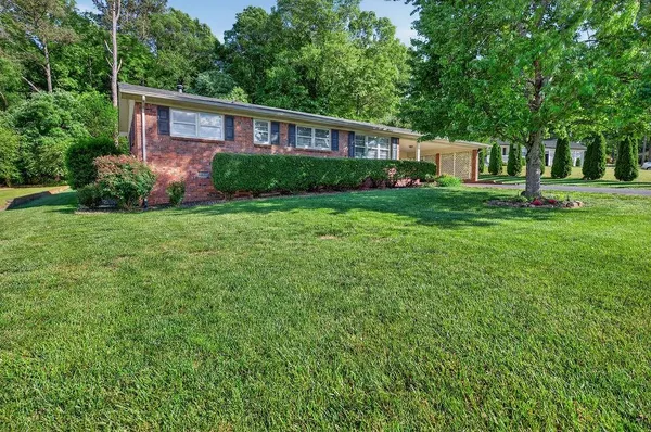 $319,000 | 134 Thelma Road Southwest, Calhoun, GA 30701