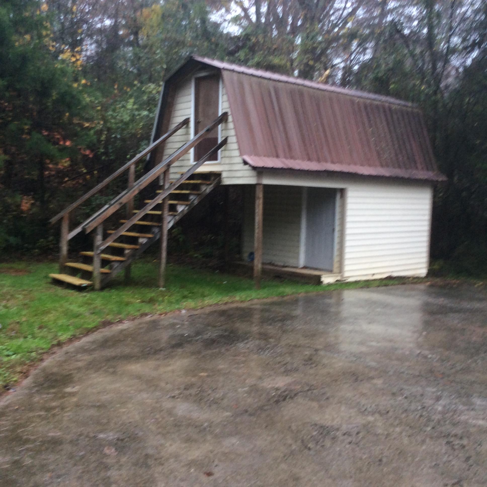429 Hidden Valley Road Clinton, TN 37716 - Photo 3 of 28 A5848260-66CD-42C6-88D4-563096768139